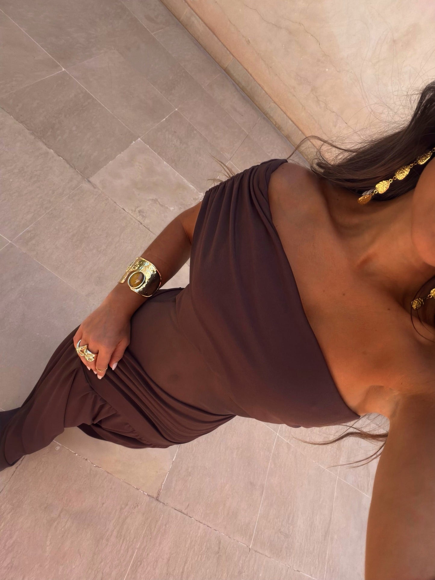 Valeria – Pendientes Largos de Gotas Doradas