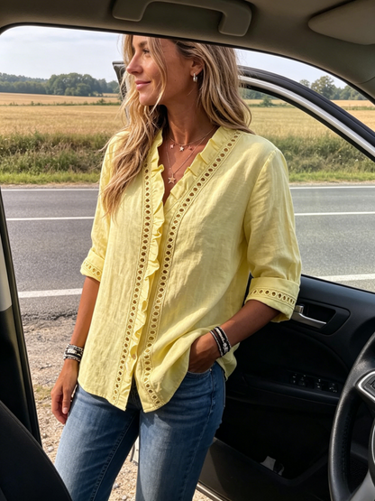 Ainhoa - Blusa con Cuello en V, Volantes y Bordado Calado