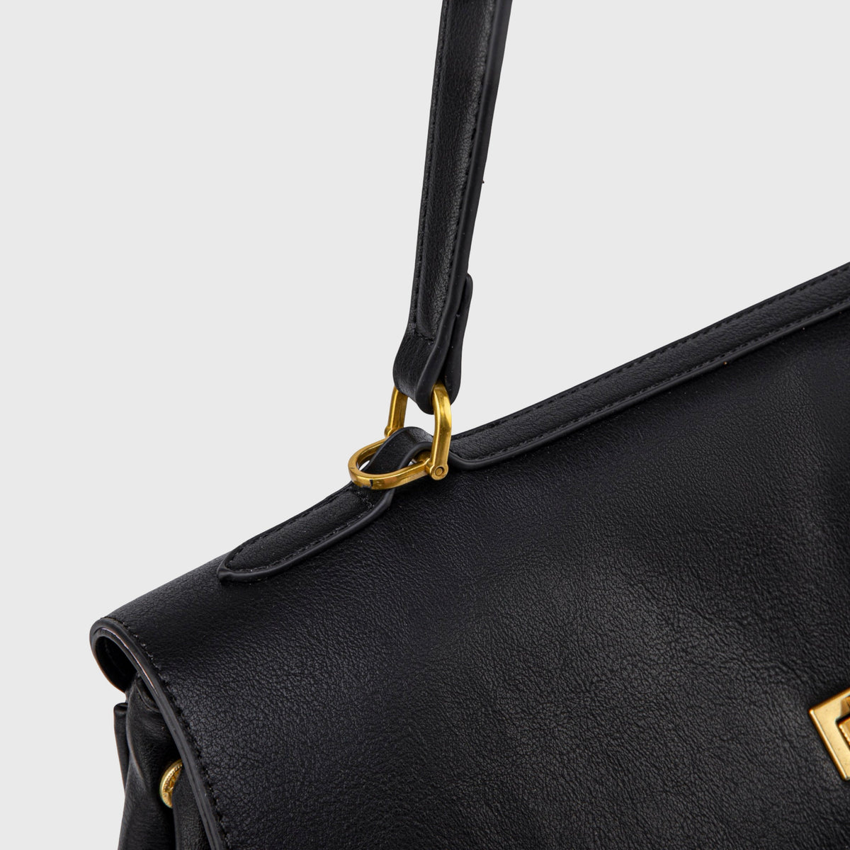 Beatriz - Ciara Essential Negro Bestseller