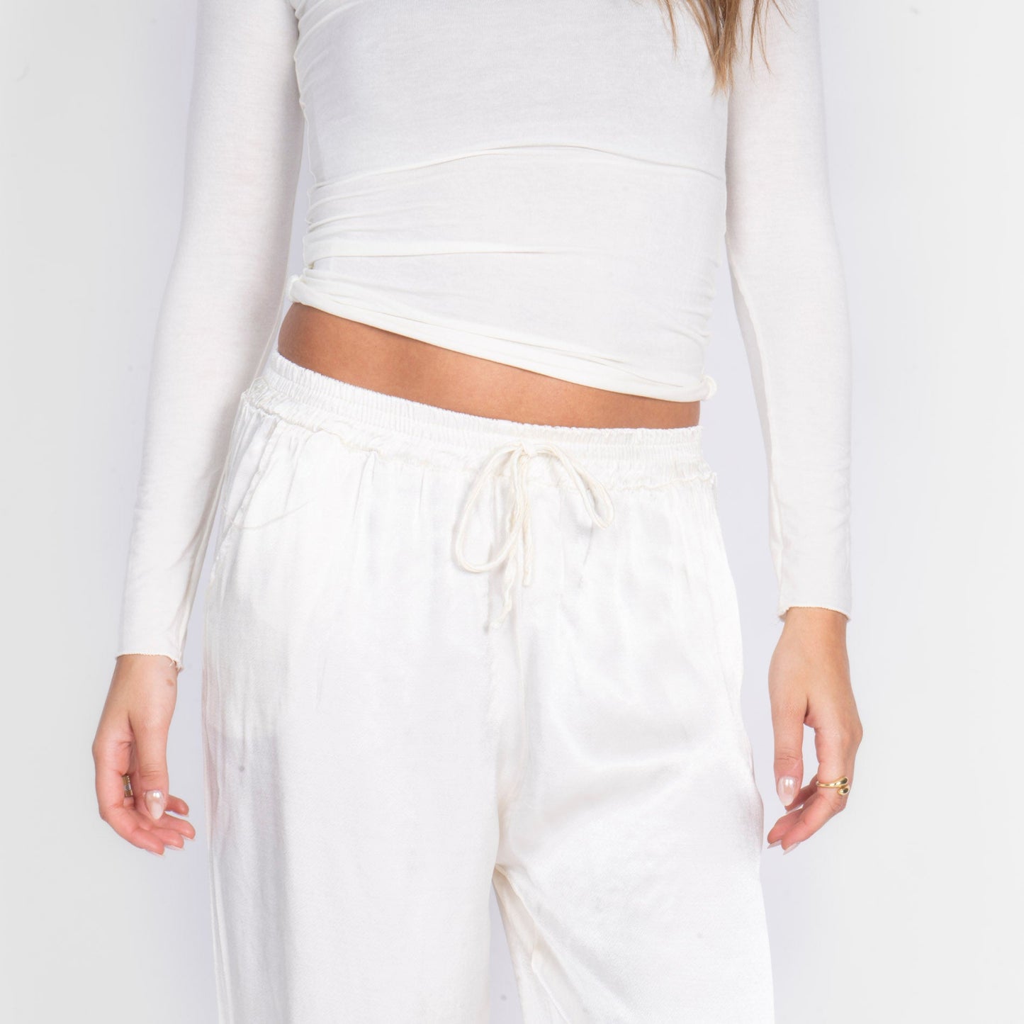 Isabel - Pantalón Satén de Pierna Ancha