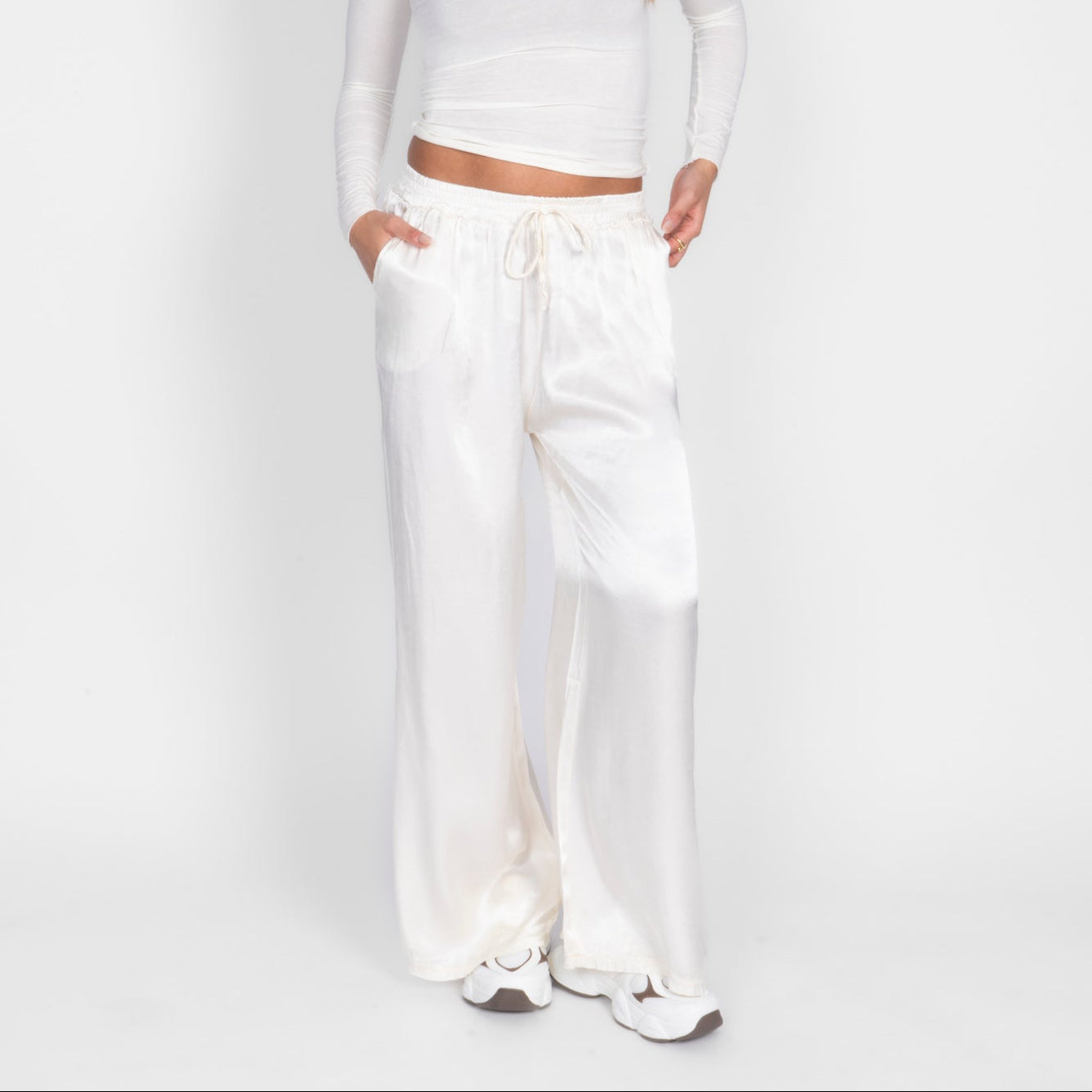 Isabel - Pantalón Satén de Pierna Ancha
