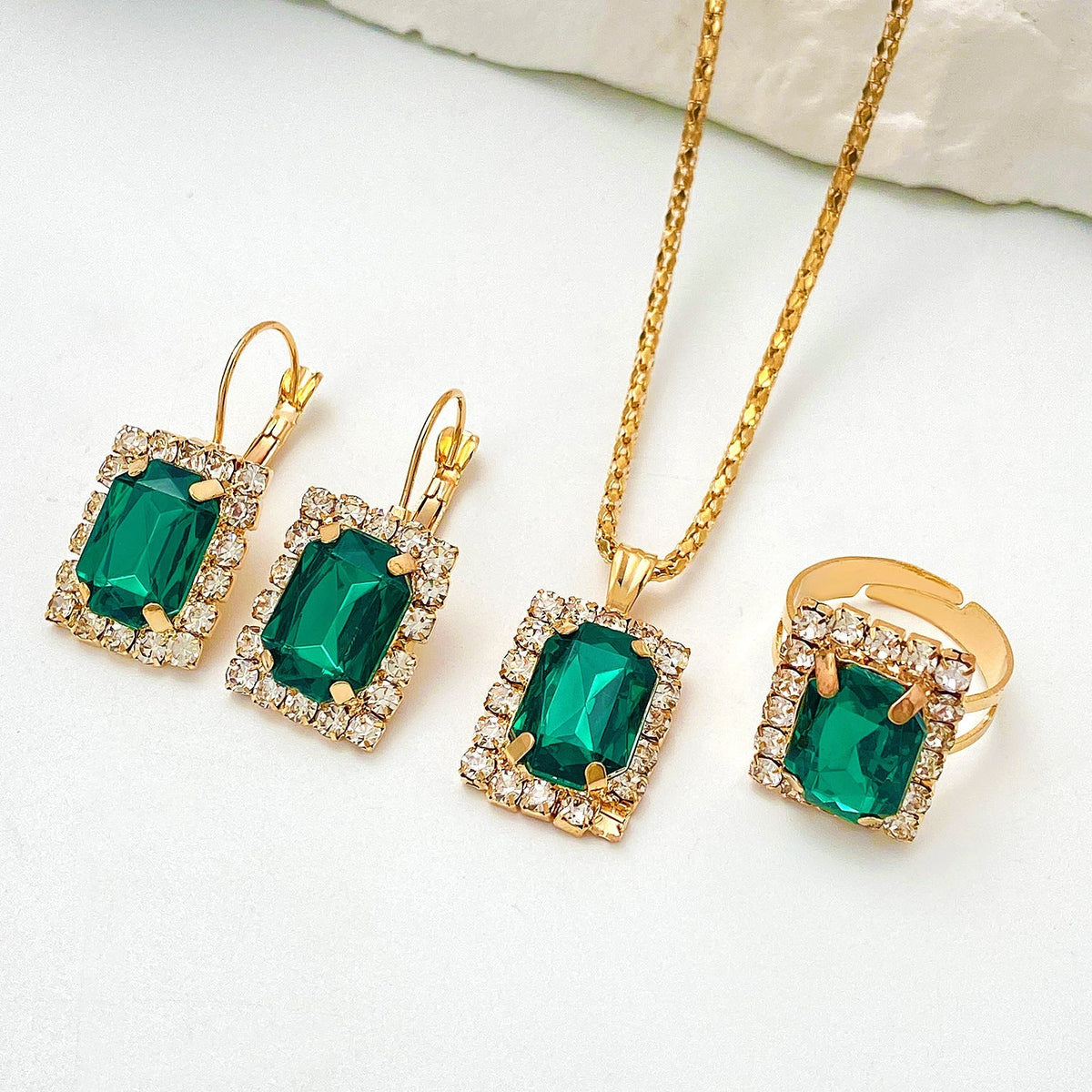 Aurelia - Set de Joyas Sylvara Greenveil | Oro Blanco