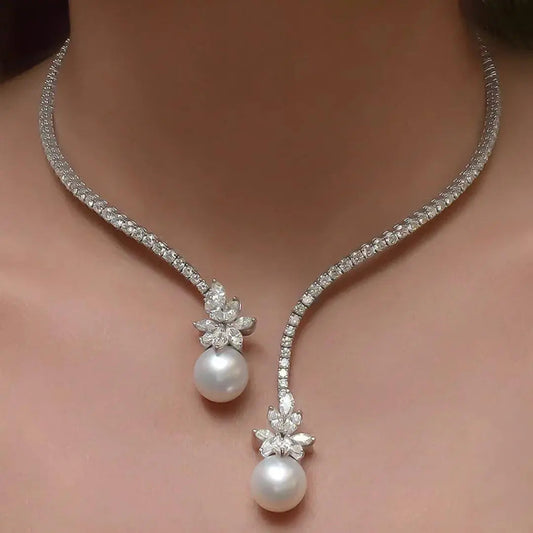 Valentina - Collar Elegante con Perlas de Plata de Ley