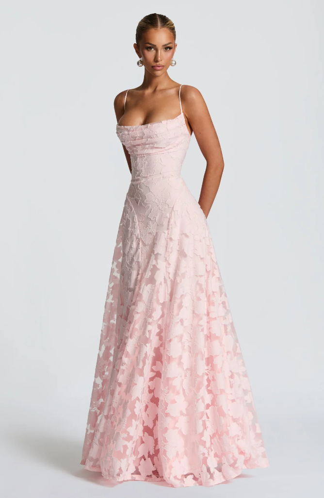 Sofía - Vestido Maxi Elegante de Encaje