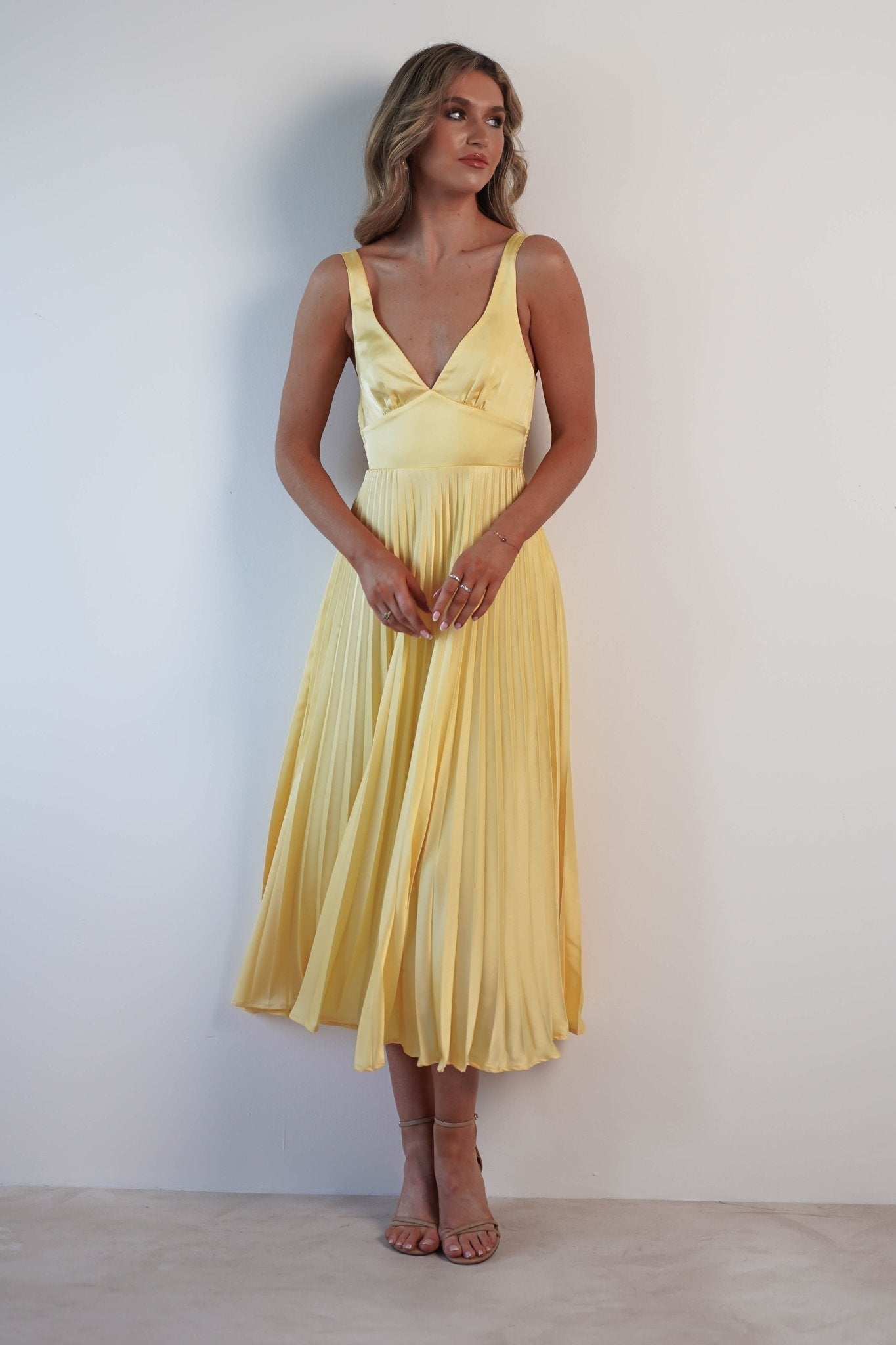 Celia - Vestido Maxi con Estilo y Caída Delicada
