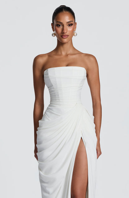 Diana - Vestido Maxi Elegante con Drapeado y Abertura Alta