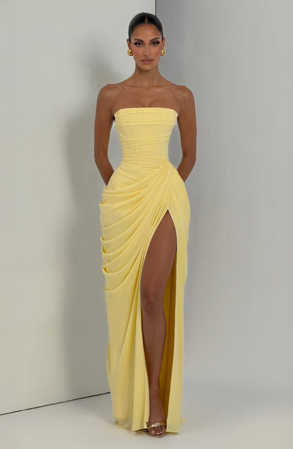 Diana - Vestido Maxi Elegante con Drapeado y Abertura Alta
