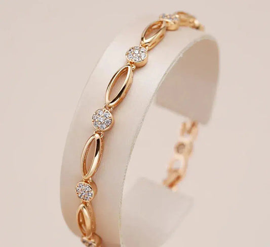 Socorro - Pulsera Dorada Elegante con Circonita