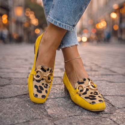 Giulia - Mocasines de Punta Cuadrada con Horsebit