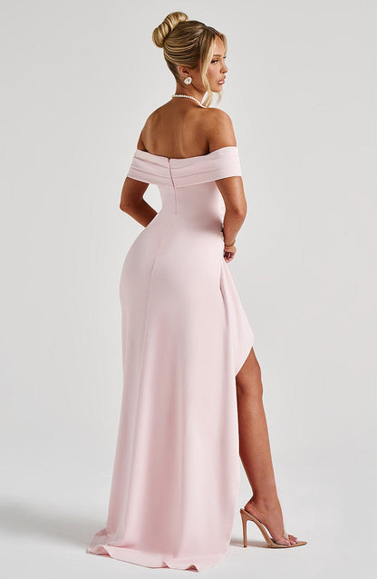 Alba - Vestido Maxi de Satén con Hombros Descubiertos