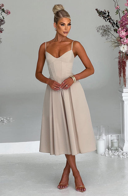 Marta - Vestido Midi Elegante Estilo Corsé