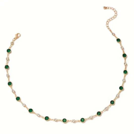 Collar con Dije Verde Esmeralda