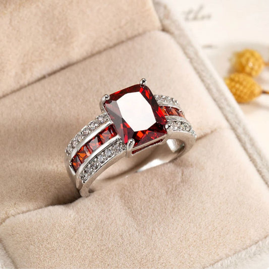 Anillo Kassira Redmont