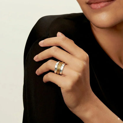 Carmen - Anillo de Plata con Hilo Dorado