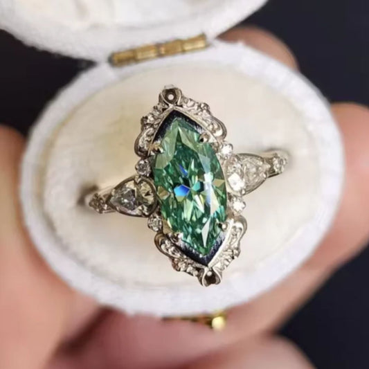 Anillo Vaelira Thornewyn