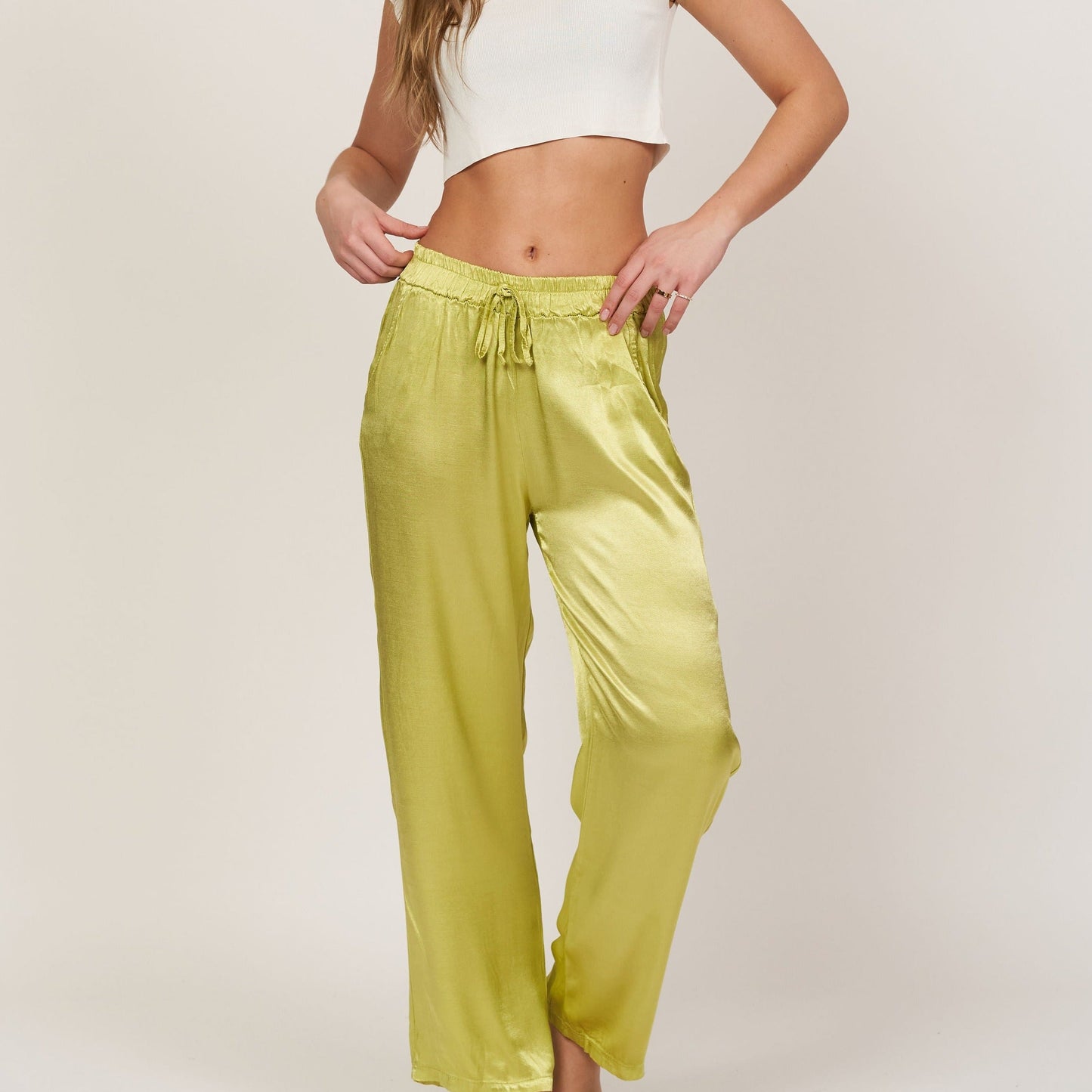 Isabel - Pantalón Satén de Pierna Ancha