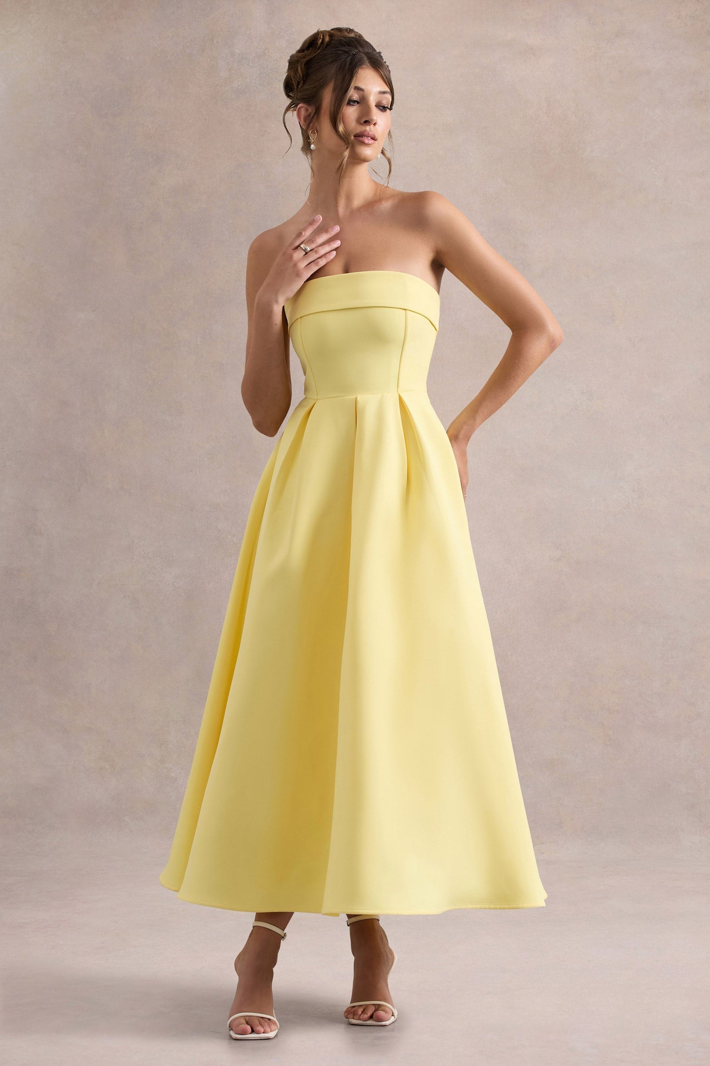 Ana - Vestido Midi con Estilo y Escote de Hombros Descubiertos